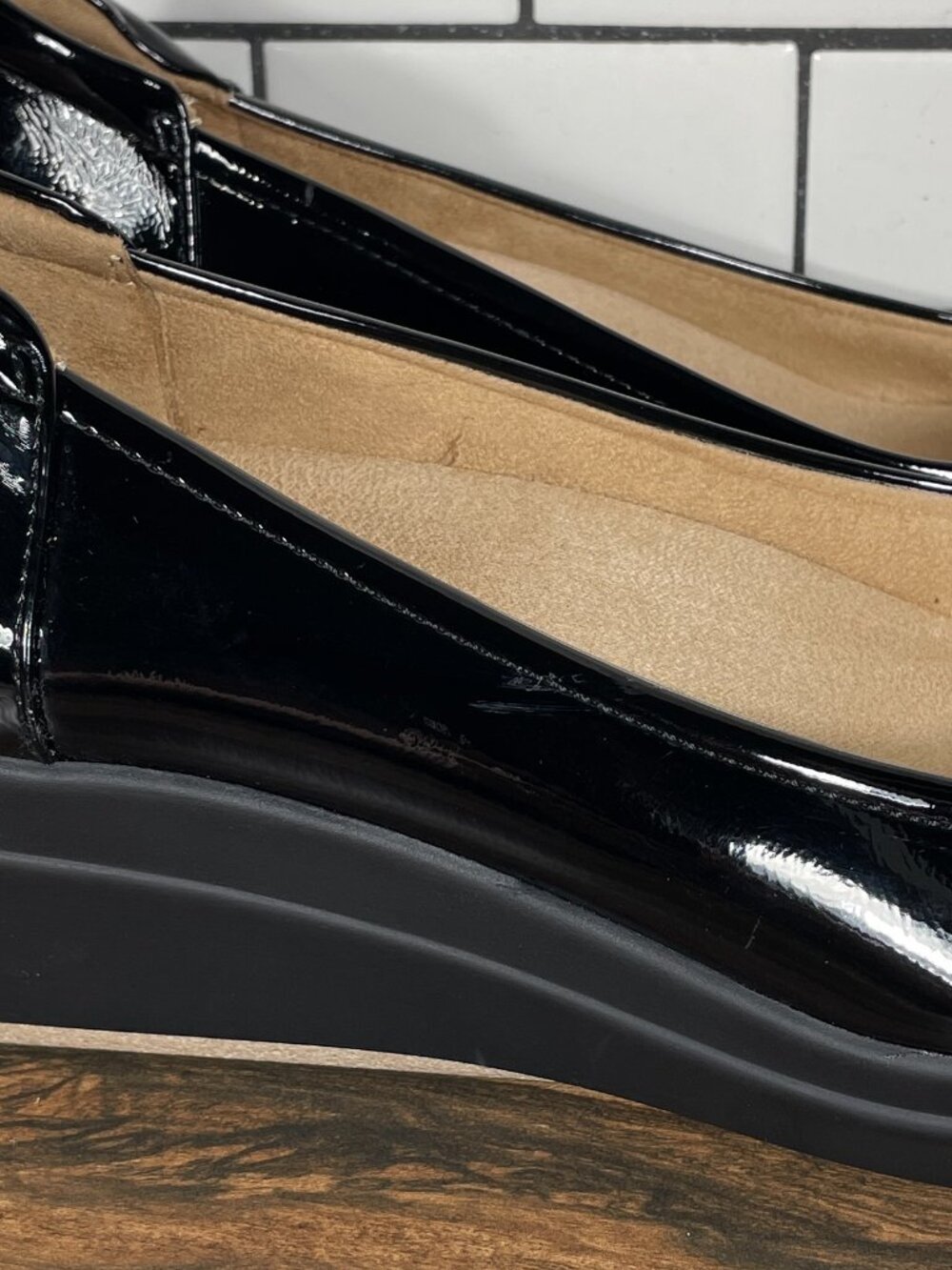 Naturalizer Sam Shoes Womens Size 10 Black Faux Patent Leather Wedge Pumps Heels - Picture 5 of 16